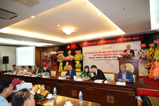 Ông Lê Hoàng Châu giữ chức Chủ tịch Hiệp hội Bất động sản TP HCM 4 nhiệm kỳ - Ảnh 1.