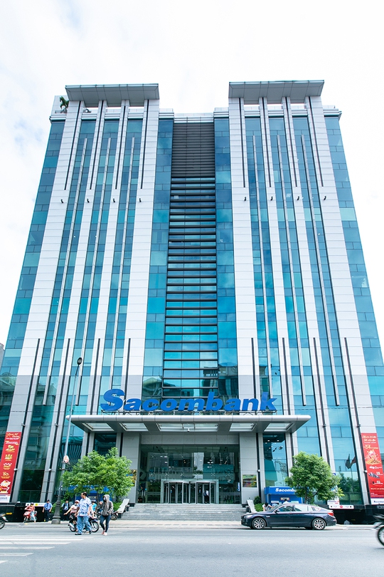 Sacombank giảm 1% lãi suất cho vay - Ảnh 1.