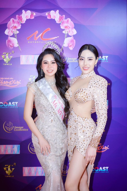 Cựu du học sinh Mỹ đăng quang Hoa hậu thế giới người Việt tại Thái Lan - Ảnh 7.