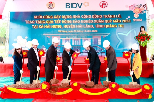 BIDV khởi công Nhà cộng đồng tránh lũ và tặng quà Tết cho đồng bào nghèo tại Quảng Trị  - Ảnh 1.