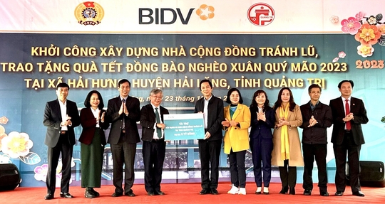BIDV khởi công Nhà cộng đồng tránh lũ và tặng quà Tết cho đồng bào nghèo tại Quảng Trị  - Ảnh 3.