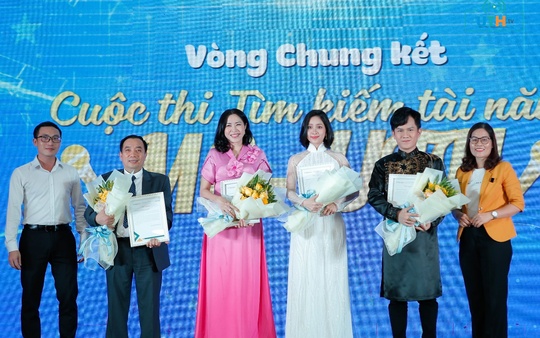 Chung kết tài năng MC Trường ĐH GTVT TP HCM: Hồi hộp và thuyết phục đến từng giây - Ảnh 6.