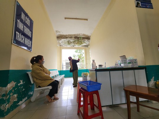 Cận cảnh trung tâm y tế ở Đà Nẵng xuống cấp, nhếch nhác - Ảnh 8.