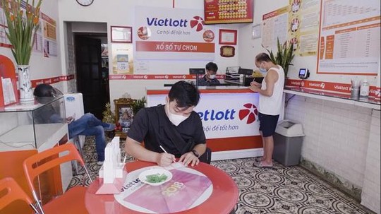 Xổ số Power 6/55 của Vietlott đã có bao nhiêu tỉ phú Jackpot? - Ảnh 1.