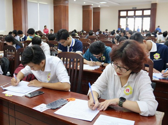 Thi hướng dẫn viên du lịch giỏi - Ảnh 1.
