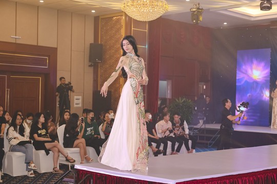 Nhan sắc bốc lửa của 25 thí sinh vào chung kết Hoa hậu Việt Nam Thời đại 2022 - Ảnh 16.