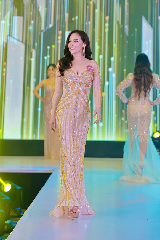 Nhan sắc bốc lửa của 25 thí sinh vào chung kết Hoa hậu Việt Nam Thời đại 2022 - Ảnh 10.