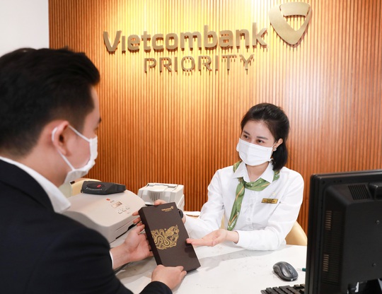 Khách hàng ưu tiên Vietcombank Priority được chăm sóc khác biệt - Ảnh 1.
