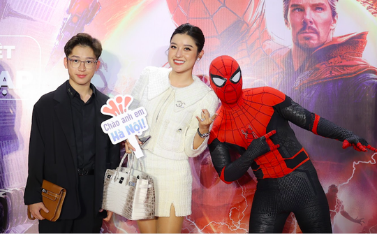 Á hậu Huyền My cùng dàn sao háo hức với Spider-Man: No way home - Ảnh 1.