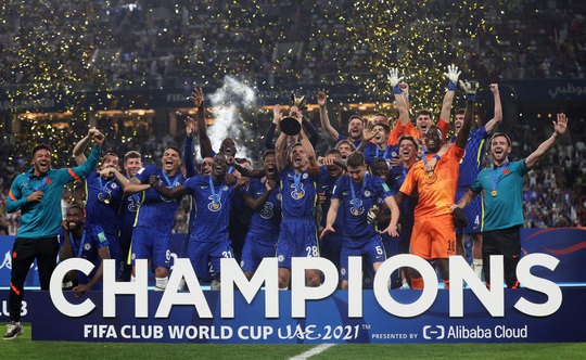Hai quả phạt đền, một thẻ đỏ, Chelsea lần đầu lên đỉnh thế giới - Ảnh 11.