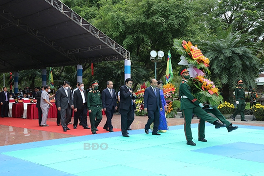 Chủ tịch nước dự lễ khánh thành Đền thờ Tây Sơn Tam kiệt tại Bình Định - Ảnh 2.