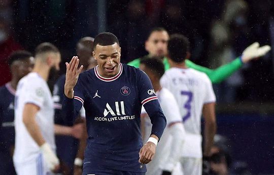 PSG đánh bại Real Madrid, Mbappe xứng đáng được gọi là siêu sao thế giới? - Ảnh 2.