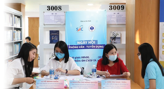 Nhu cầu tuyển dụng lao động năm 2022 tăng cao - Ảnh 1.