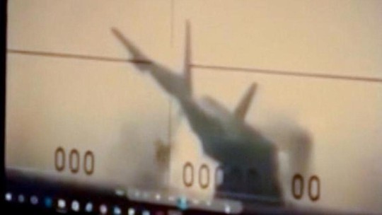 Mỹ khởi tố 5 thuỷ thủ rò rỉ video F-35C rơi xuống biển - Ảnh 1.
