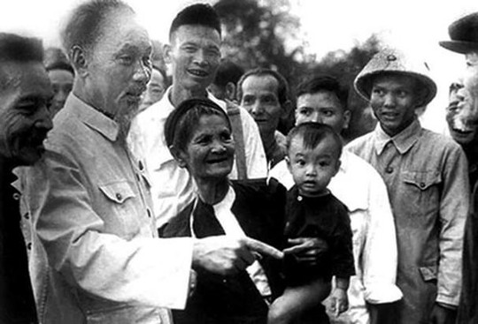 Bác Hồ và kỷ niệm những lần về thăm quê - Ảnh 3.