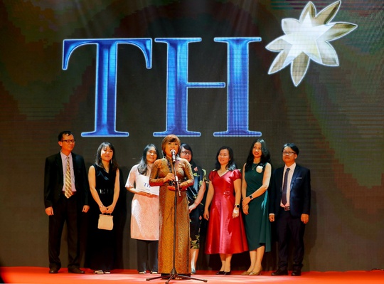 HR Asia vinh danh Tập đoàn TH là Nơi làm việc tốt nhất châu Á 2021 - Ảnh 1.