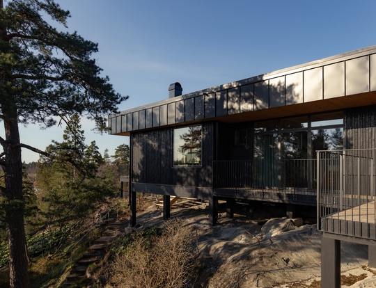 Căn nhà ngập nắng giữa rừng thông Thụy Điển - Ảnh 10.