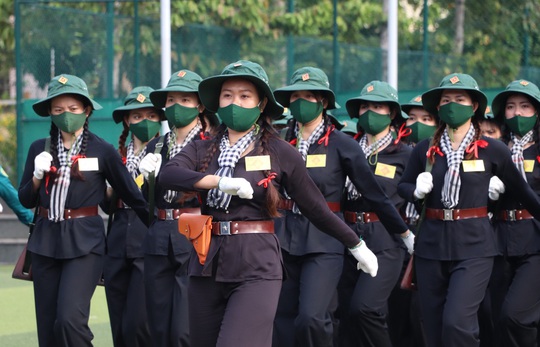 Ấn tượng màn đấu võ của lực lượng Dân quân tự vệ TP HCM - Ảnh 10.