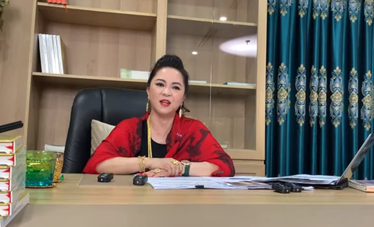Công an TP HCM ra quyết định quan trọng với bà Nguyễn Phương Hằng - Ảnh 1.