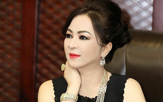 Diễn biến nóng vụ ca sĩ Vy Oanh tố cáo bà Nguyễn Phương Hằng - Ảnh 2.