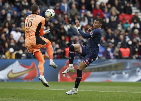 Messi tiếp tục tịt ngòi trong trận thắng của PSG - Ảnh 1.