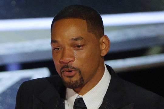 Will Smith và nước mắt xin lỗi sau cú tát Chris Rock - Ảnh 6.