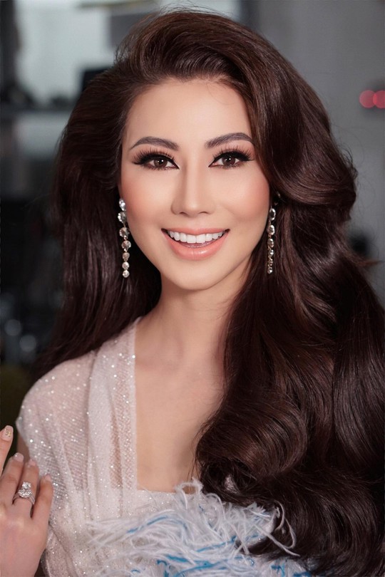 Hoa hậu Đào Ái Nhi khoe vẻ đẹp đa phong cách - Ảnh 3.