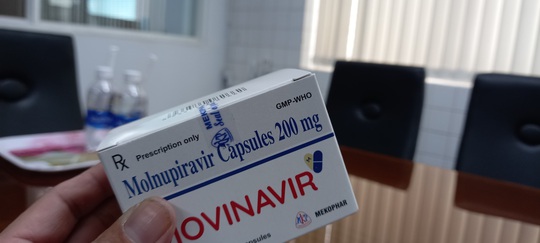 CLIP: Những viên thuốc Molnupiravir trị Covid-19 đầu tiên ở Việt Nam ra đời như thế nào? - Ảnh 2.
