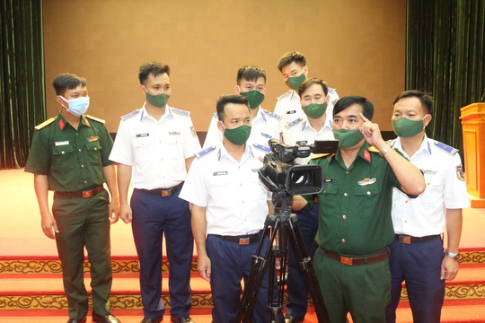 Cảnh sát biển 4 tổ chức lớp tập huấn nghiệp vụ báo chí tại Phú Quốc - Ảnh 2.
