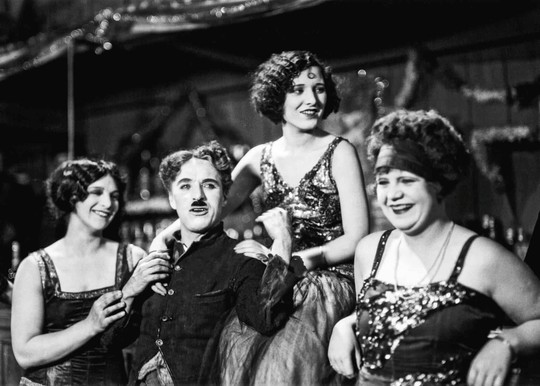 Tấn bi kịch trong đời tư ‘vua hề Sác-lô’ Charlie Chaplin - Ảnh 3.