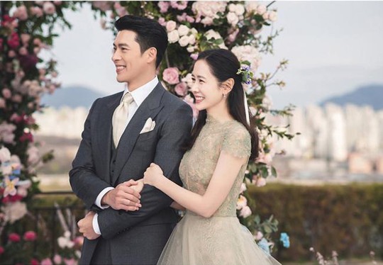 Hyun Bin và Son Ye-jin trăng mật ở Mỹ, tung ảnh cưới đẹp như mơ - Ảnh 6.