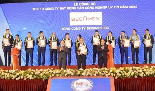 Becamex IDC liên tiếp 2 năm đạt danh hiệu Công ty Bất động sản công nghiệp uy tín nhất Việt Nam - Ảnh 1.