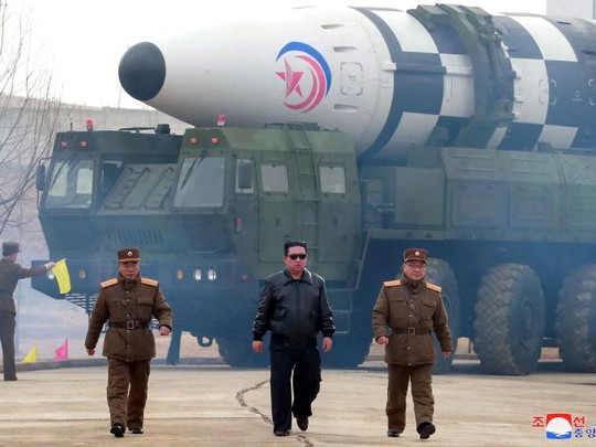 Triều Tiên tuyên bố là cường quốc “bất khả chiến bại” - Ảnh 3.