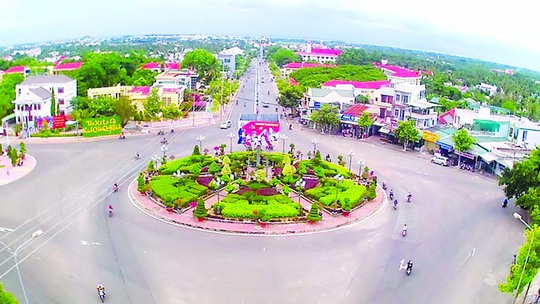 Thị xã La Gi khai thác tối đa lợi thế để bứt phá - Ảnh 2.