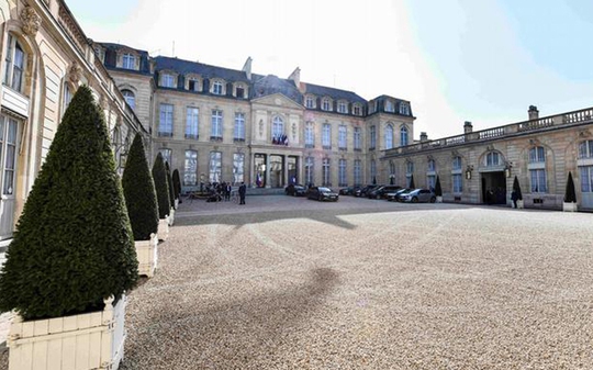 Bên trong cung điện ở và làm việc Tổng thống Pháp - Ảnh 2.