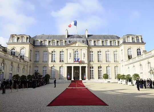 Bên trong cung điện ở và làm việc Tổng thống Pháp - Ảnh 4.