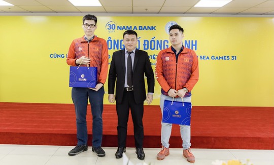 Nam A Bank đồng hành cùng đội tuyển Cờ vua Việt Nam tham dự SEA Games 31 - Ảnh 3.