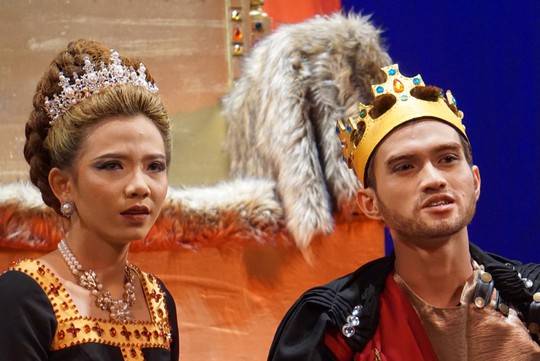 Vở kịch kinh điển Macbeth của Vũ Xuân Trang chinh phục khán giả - Ảnh 1.