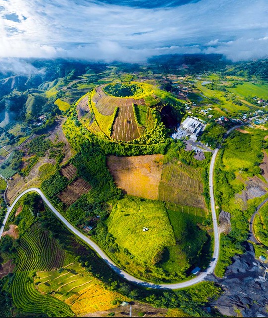 Top 7 Ấn tượng Việt Nam: Bất ngờ những cảnh đẹp nhìn từ không trung - Ảnh 1.