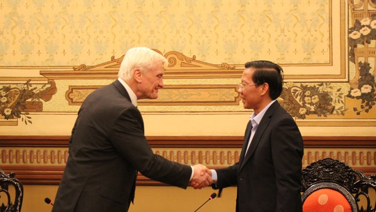 Hoạt động dày đặc của Đặc phái viên Thương mại Thủ tướng Anh tại Việt Nam - Ảnh 6.