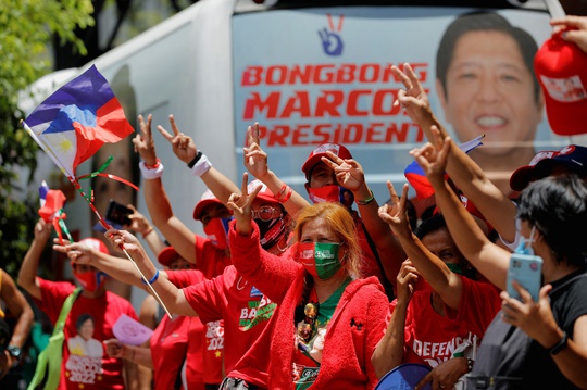 Bầu cử tổng thống Philippines gần như ngã ngũ - Ảnh 1.