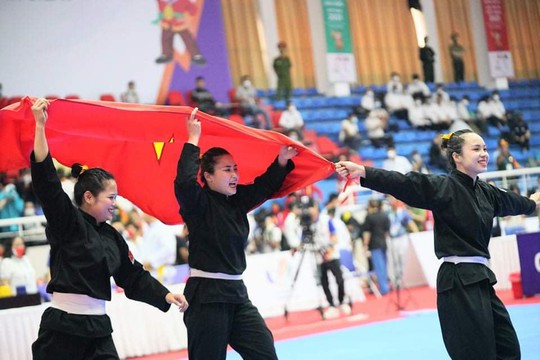 SEA Games 31: Pencak Silat Việt Nam giành tấm HCV đầu tiên - Ảnh 1.