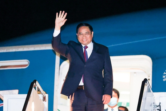 Thủ tướng Phạm Minh Chính tới Washington dự Hội nghị Cấp cao Đặc biệt ASEAN - Mỹ - Ảnh 1.