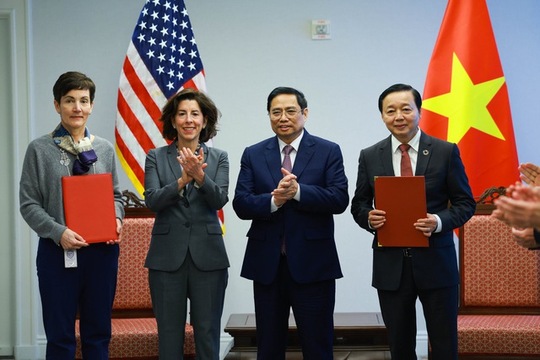 Thủ tướng Phạm Minh Chính gặp Bộ trưởng Tài chính, Thương mại Mỹ - Ảnh 5.