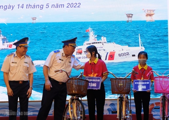 Bộ Tư lệnh Cảnh sát biển phối hợp tổ chức cuộc thi Em yêu biển, đảo quê hương - Ảnh 5.