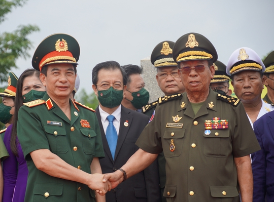 Ấn tượng giao lưu hữu nghị Quốc phòng biên giới Việt Nam- Campuchia - Ảnh 1.