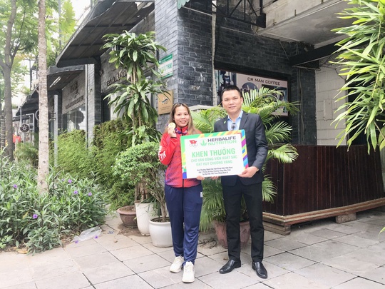 Herbalife Việt Nam thưởng nóng cho HCV của đoàn thể thao Việt Nam tại SEA Games 31 - Ảnh 3.