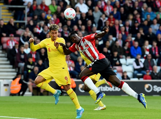 Thắng nhọc nhằn Southampton, Liverpool quyết đua vô địch đến cùng - Ảnh 6.