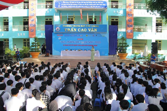 Đưa trường học đến thí sinh ở Quảng Nam: 50% học sinh chọn được ngành yêu thích - Ảnh 2.