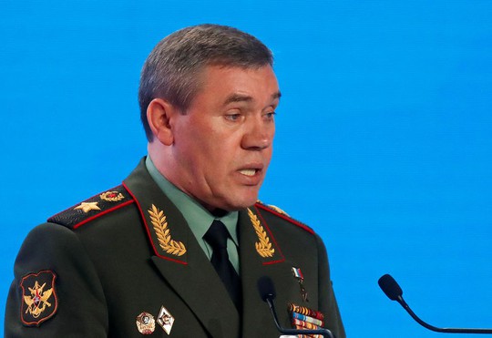 Mỹ viện trợ “khủng” cho Ukraine, tướng hàng đầu điện đàm với Nga - Ảnh 2.
